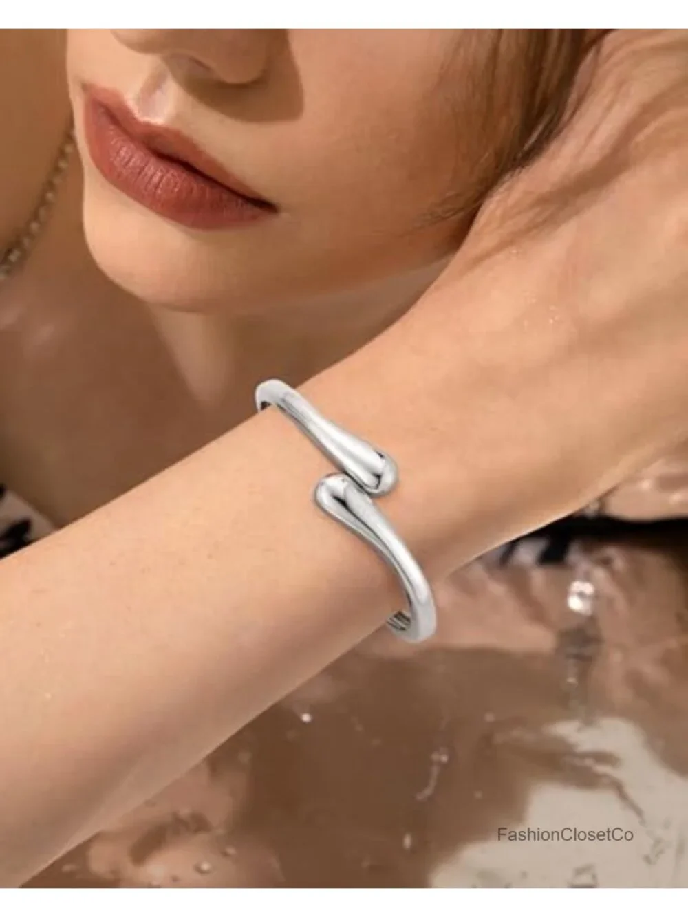 Chunky Gold Bangle Bracelets Stackable Cuff Set Fashion Jewelry for Women